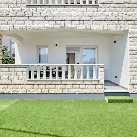 Apartman Elli Trogir