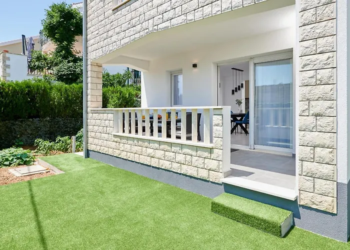 Elli Apartman Trogir