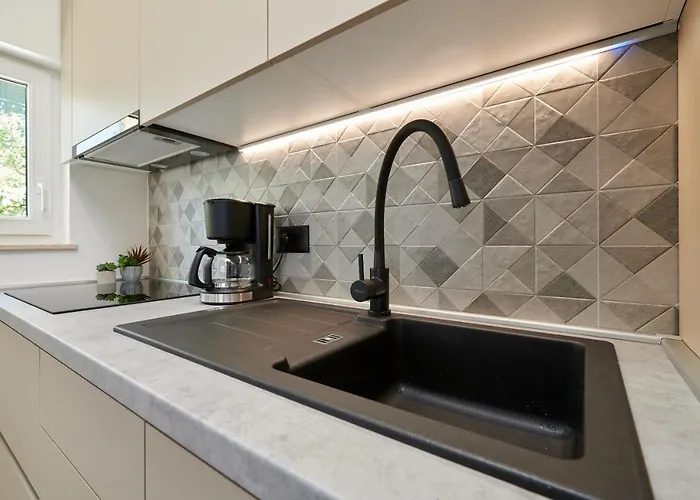 Elli Apartman