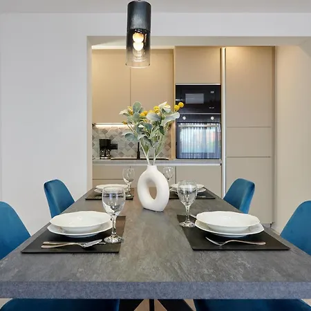 Elli Apartment *