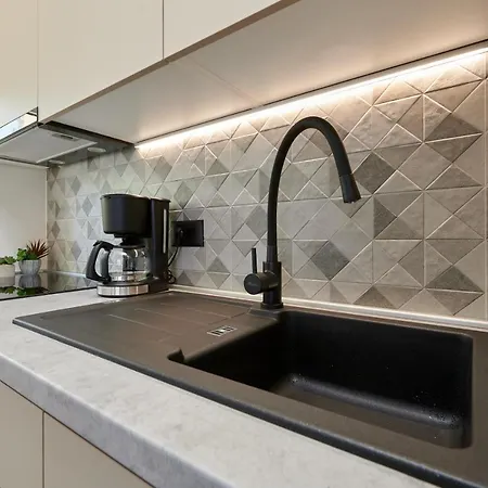 Elli Apartment
